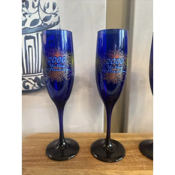 VTG-LIBBEY COBALT BLUE FIREWORKS “2000~THE NEW MILLENNIUM” CHAMPAGNE GLASSES 9” - Picture 2 of 5